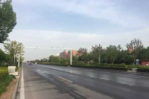 ��װ�������н��������εĹ̶�ʽ������β��ң�м��ϵͳ