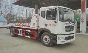 ���������D9һ�϶�ƽ�����ϳ�