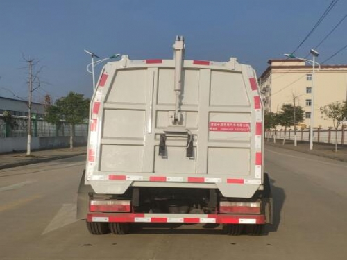 ���ƶ���С������ѹ��ʽ�Խ�������